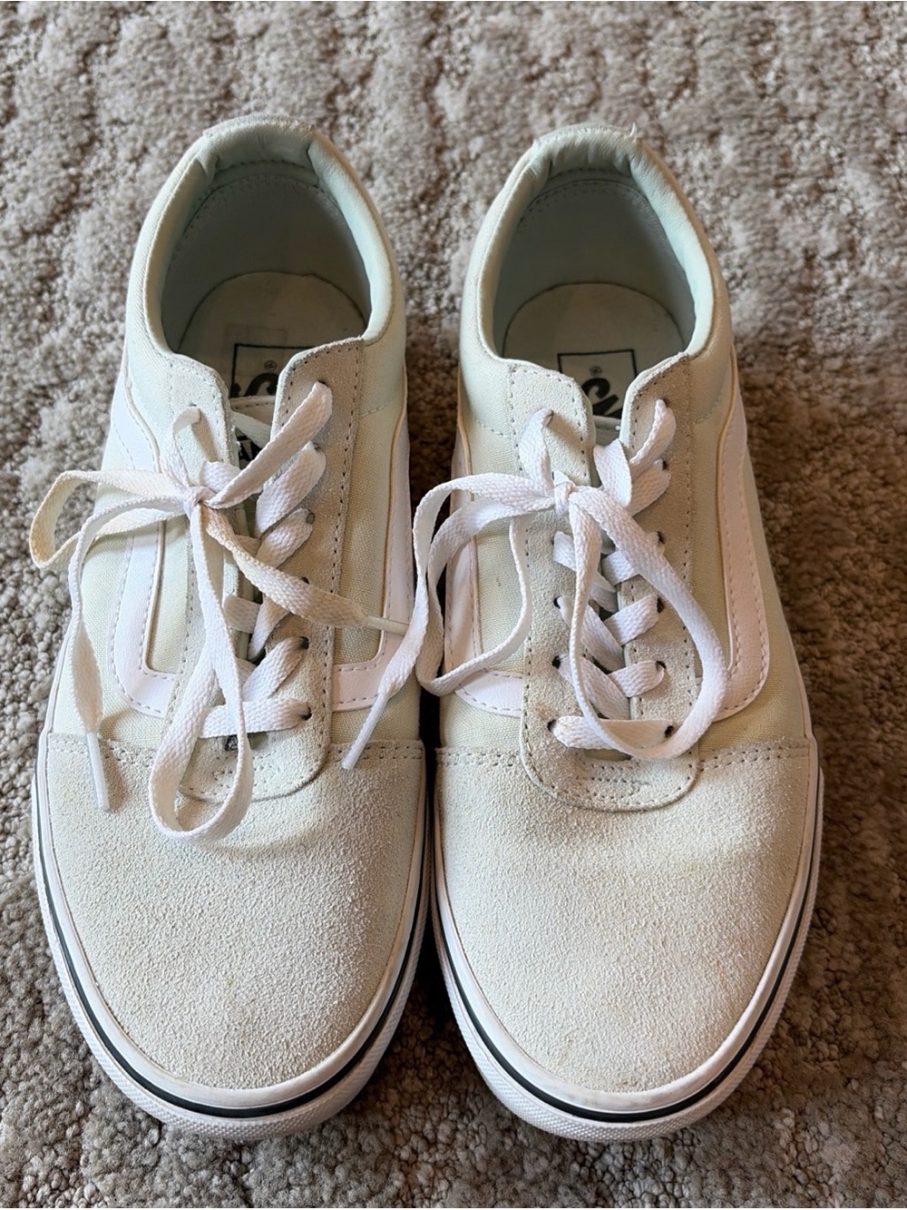 VANS Old Skool Low Top Lace Up Sneakers Light Green/ White Suede Women’s 9 Shoes